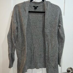 H&M grey Open cardigan , business casual office outfit comfortable soft sweater